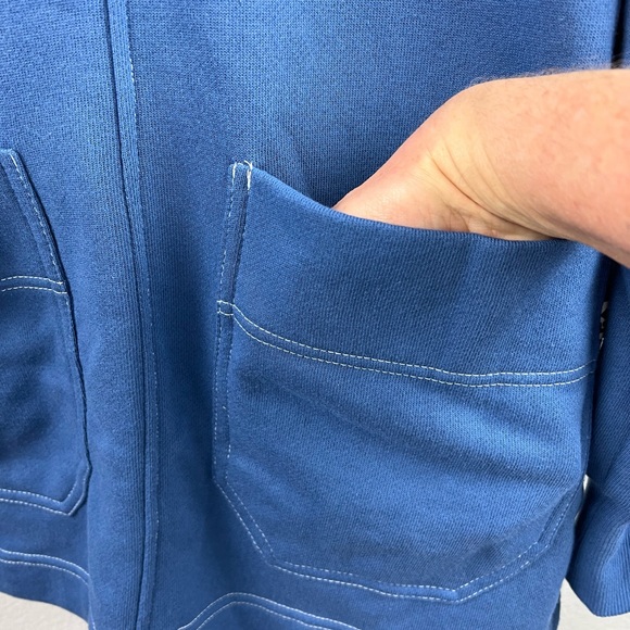 Free assembly Women's Funnel Neck sweatshirt with front patch pockets - Picture 3 of 7